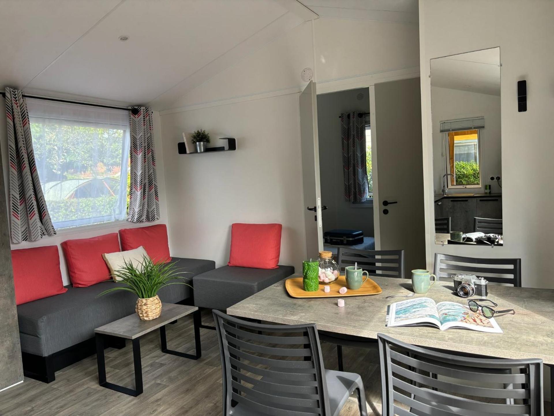 Tahiti Village La Grande Cote Saint-Palais-sur-Mer Ngoại thất bức ảnh